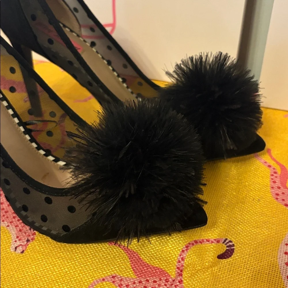 [Betsey Johnson] Black Heels with Pom-Pom Detail - Size 9.5 - Picture 2 of 6